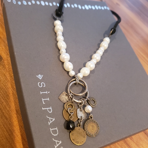 Silpada Jewelry - Silpada Pearl Coin Suede Necklace